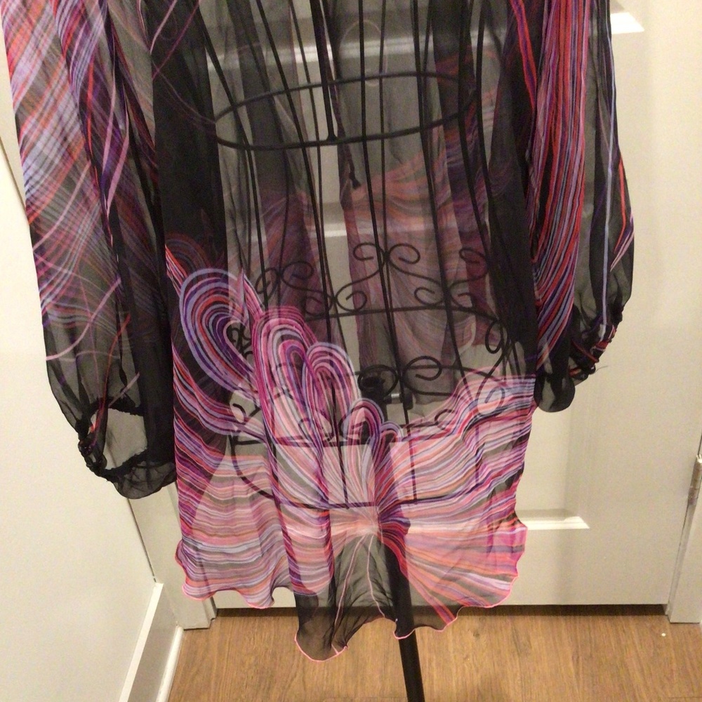 Semi-Sheer Chiffon Tunic Blouse - Picture 5 of 9